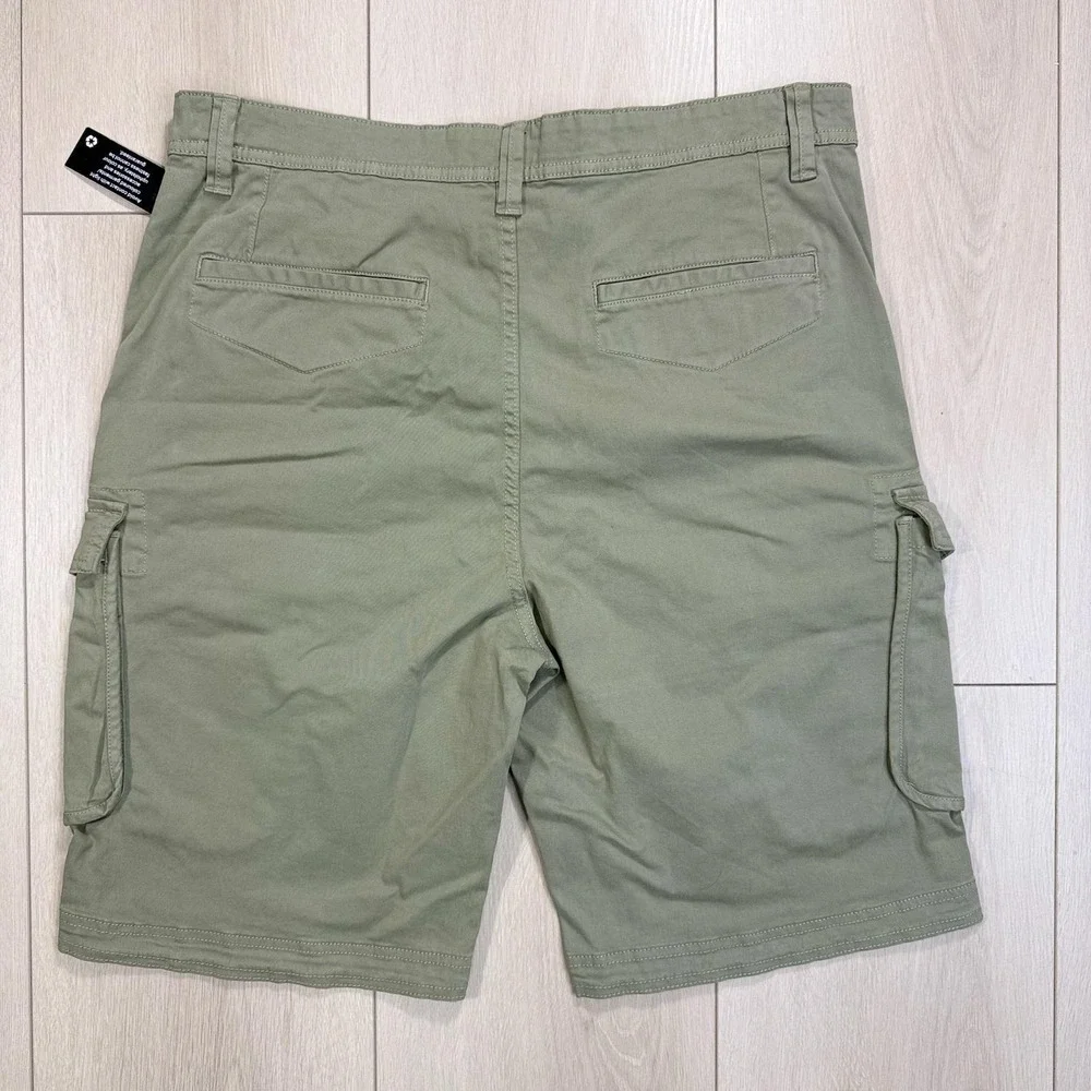 Dunnes Stores Men's Cargo Shorts Khaki Green 36 Stretch Utility Pockets NWT‎